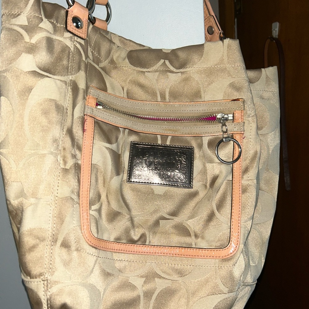 Vintage Coach Poppy Beige and Tan Signature Shoulder Bag